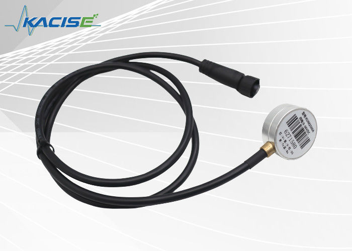 KUM2500A Hochauflösender 0,1 mm Ultraschallbrennstoffpegelsensor mit IP67-Schutz und RS232/RS485/TTL-Schnittstelle