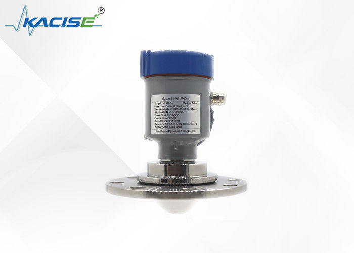 Hochpräzise 80 GHz-Radar-Niveaumessgerät mit 100 m Höchstreichweite und IP67-Schutz für große Speichertanks