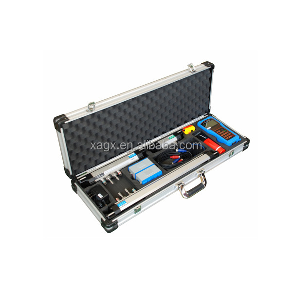 Low-Cost Handheld Ultraschall-Wasserflussmesser China mit Stromversorgung 3 * 1.2V Batterie oder AC90 ~ 260V Stromadapter