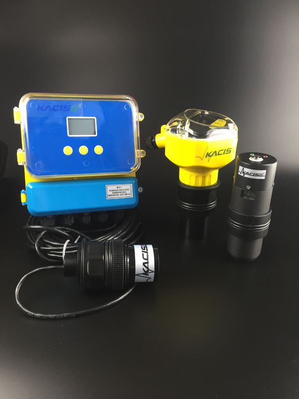 Split-Typ Ultraschall-Open-Channel-Durchflussmesser mit LCD-Display für berührungslose Messung