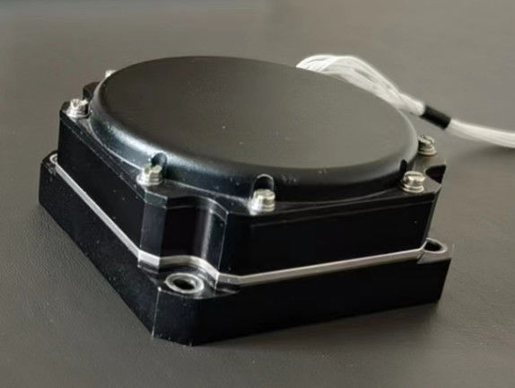 Digitales optisches Gyroskop mit hoher Präzision mit 70×70×32 mm Abmessungen und Betriebstemperatur von -40°C+70°C für UAV-Navigation