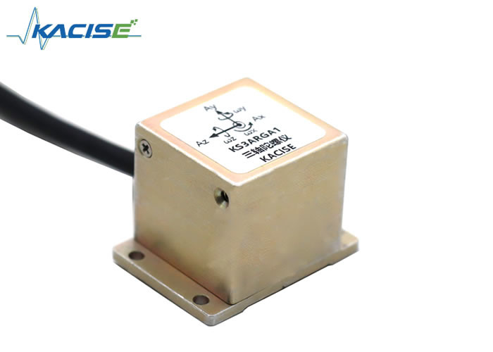 Genauigkeit 3 Achsen MEMS Gyroskop Sensor 6-15V Eingangsspannung,Niedriggeräusch Ausgangspannung 0,5-4,5 (((V