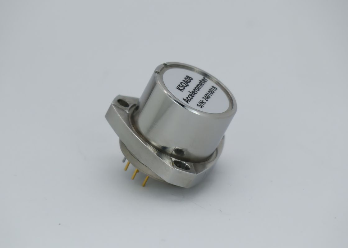Flexibler Quarz-Beschleunigungssensor mit 1 μg Auflösung und 1,2 ~ 1,6 mA/g Skalierungsfaktor für -45 °C bis +80 °C Betriebstemperatur