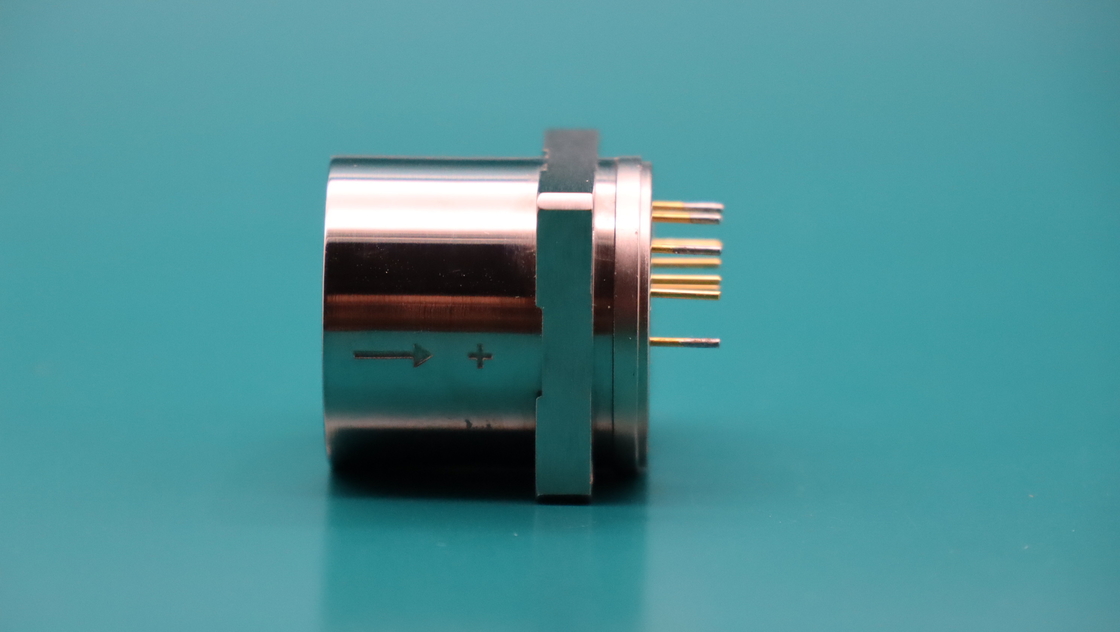 Hochleistungsfähiger Beschleunigungssensor für die Automobil- und Luftfahrtindustrie Ø25.4×30mm,Leistungsspannung ±12~±18V Gleichspannung