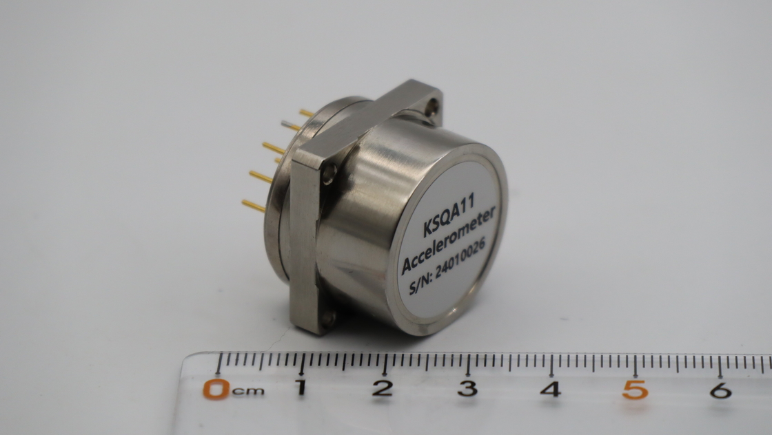 Hochlinearität ≤ 40 μg/g2 Beschleuniger für ± 30 g Eingangsbereich in industriellen Umgebungen