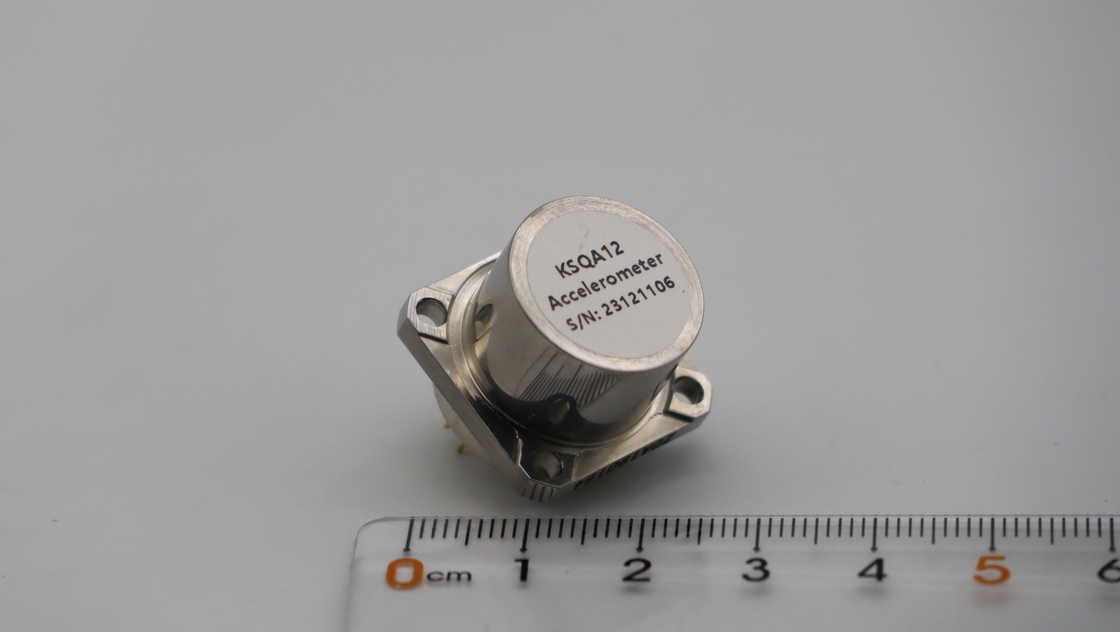 Hochgenaues Eingabebereich ±30g-±80g Beschleuniger mit Temperaturkompensation,Temperaturempfindlichkeit ≤60ppm/°C