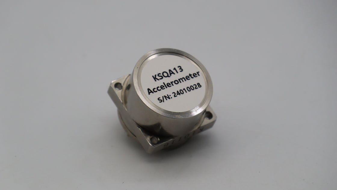 500 g Stoßwiderstandsbeschleuniger Sensor mit 2,3 ~ 3,5 mA/g Skalierungsfaktor und Betriebstemperatur von -45 °C ~ +100 °C