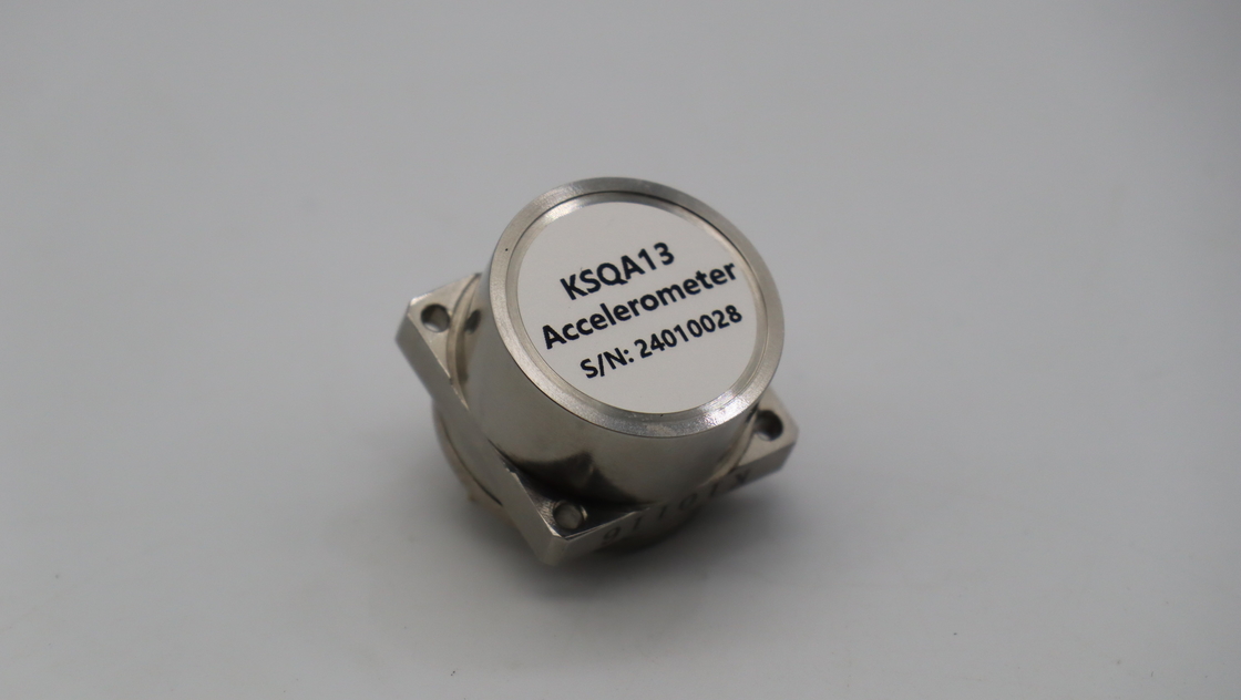 Empfindlichkeit 500 g Stoßbeschleuniger Sensor 2,3 ~ 3,5 mA/g Skalafaktor arbeitet bei -45 °C ~ +100 °C