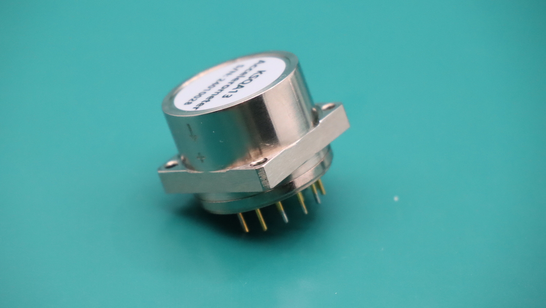 Empfindlichkeit 500 g Stoßbeschleuniger Sensor 2,3 ~ 3,5 mA/g Skalafaktor arbeitet bei -45 °C ~ +100 °C