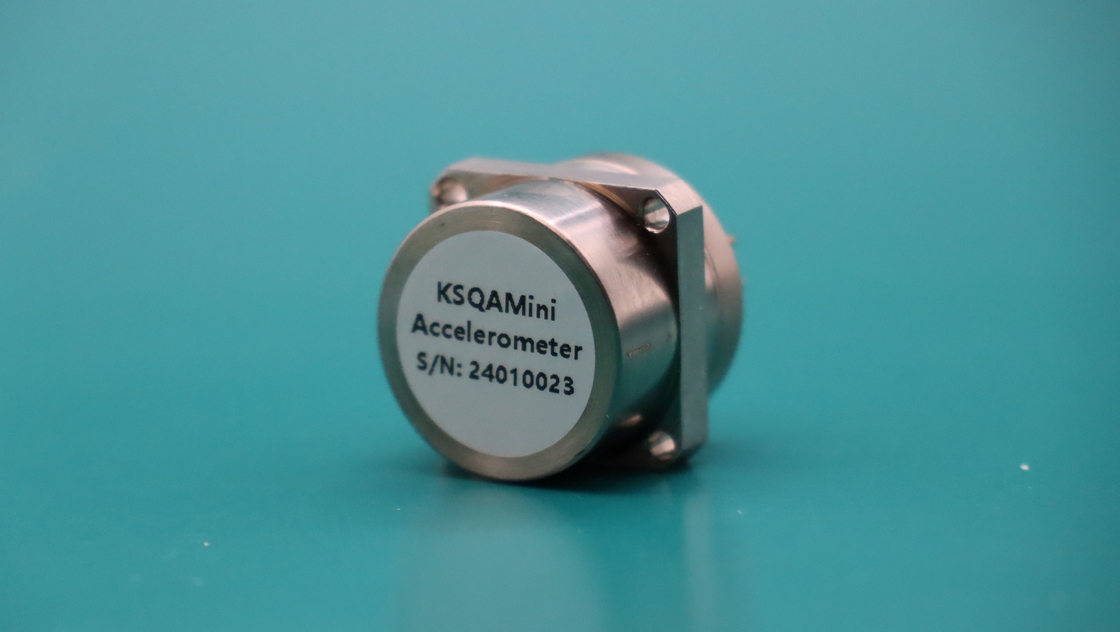Genauer Vibrationssensor mit 20g Spitzen-Sinus 2,3-3,5mA/g Skalafaktor 55°C+130°C Speichertemperatur