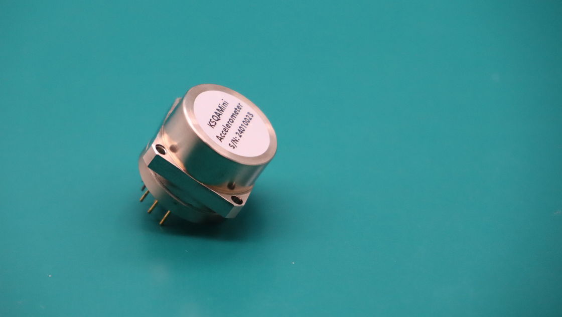 2.3 ~ 3.5mA/g Skalenfaktor 1000g Stoßbeständig Quarz Flexibles Beschleunigungssensor mit Lagertemperatur von -55°C+130°C