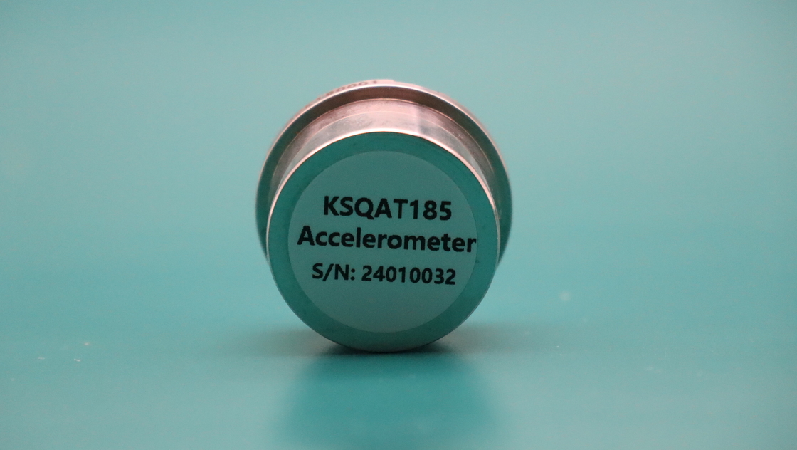 Stabil 3 Stunden Stabilität 1σ ≤150μg Beschleunigungsmessgerät Leistungsspannung ±12-±18V Gleichspannung