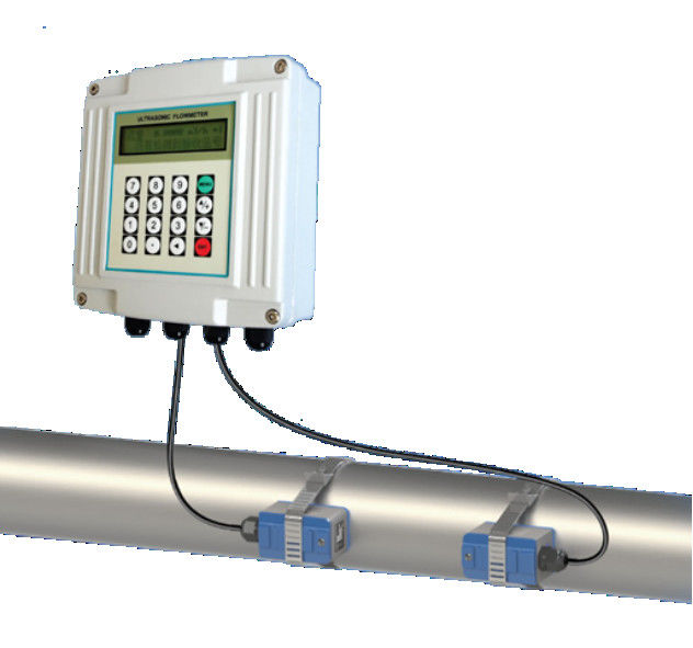 Digitale Ultraschall-Durchflussmesser für Flüssigkeitsmessung mit DN15~6000mm Rohrdurchmesser und RS485 Modbus-Kommunikation