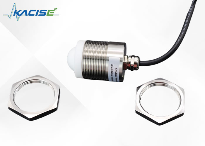 Chemische Anlage RS232 Radar-Niveau-Sensor mit IP68-Wasserdichte Modernes Design der integrierten Flachantenne