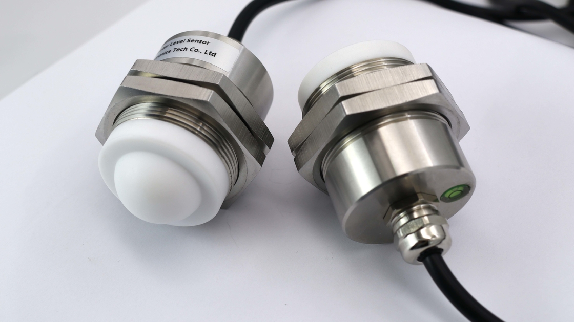 80 GHz-Frequenzradar Flüssigkeitsübertrager KWL801C für industrielle Anwendungen,Antennenstrahlbreite ±2,75°