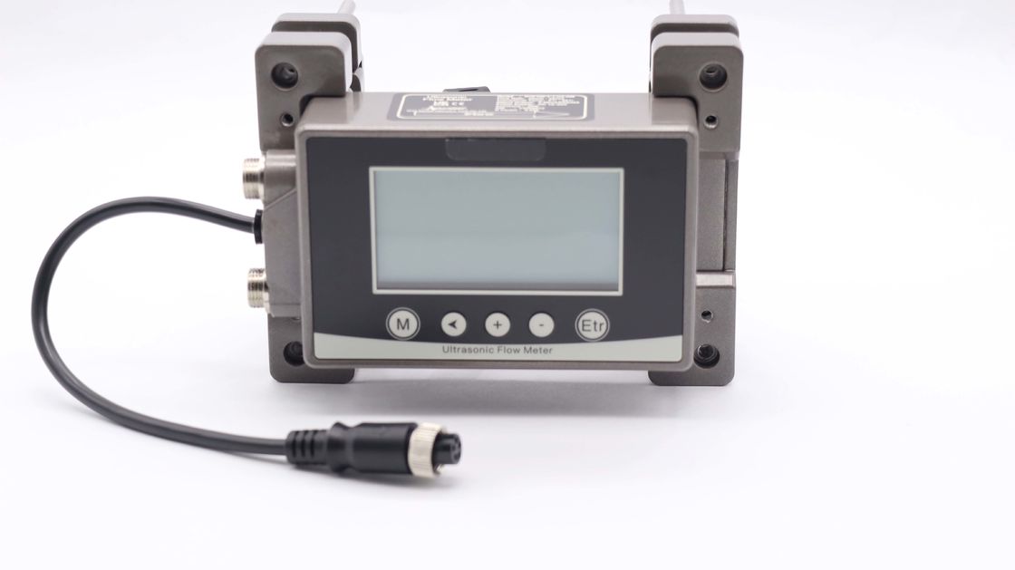 Modbus RS485 Kommunikations-Ultraschall-Durchflussmesser mit Klemm-On-Design und 256*128 Hintergrundbeleuchtung