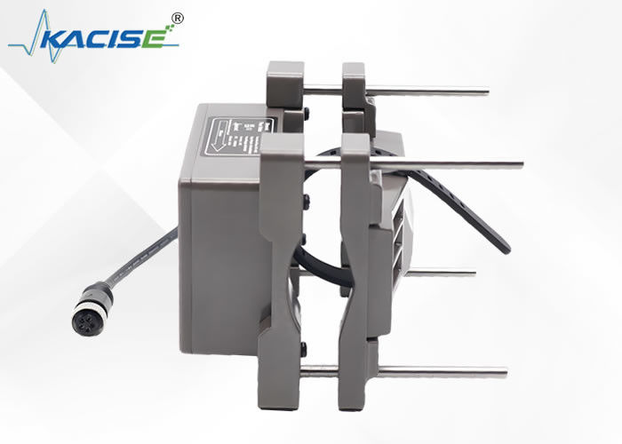 KUF100 Ultraschall-Durchflussmesser mit 4-20mA-Ausgang, Industrie-Kunststoff und 256*128 Backlit-LCD-Display
