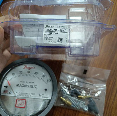 Dwyer Serie 2000 Magnehelic-Differenzdruckmessgerät mit 0–60 Zoll WC. Bereich ±2 % Genauigkeit und 1/8 NPT-Anschluss