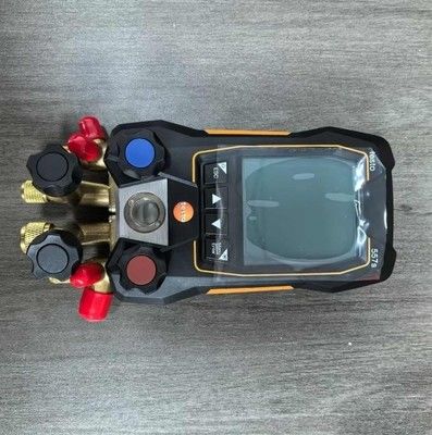 testo 557s Smart Vacuum Kit mit Schläuchen - Smart digitaler Verteiler mit drahtlosen Vakuum- und Temperaturproben und 4 Schlauchsätzen