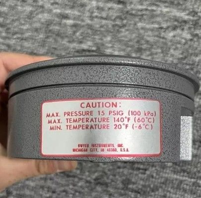 Magnehelikale Differenzdruckmessgerät der Baureihe 2000 mit mechanischem Betrieb IP67 Wettersicherheit und ±1% FS-Genauigkeit