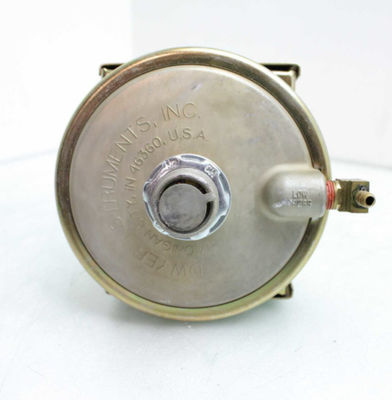 Dwyer 1823-10 Niedrigdifferentialdruckschalter mit kompaktem Design, hoher Wiederholgenauigkeit und einfacher Anpassung