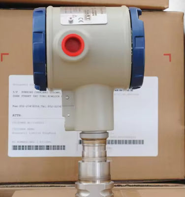 Honeywell ST3000 Smart-Drucktransmitter mit 4–20 MA-Ausgang, medienberührten Prozessköpfen aus Edelstahl 316 und einem Messbereich von 0–3000 psi