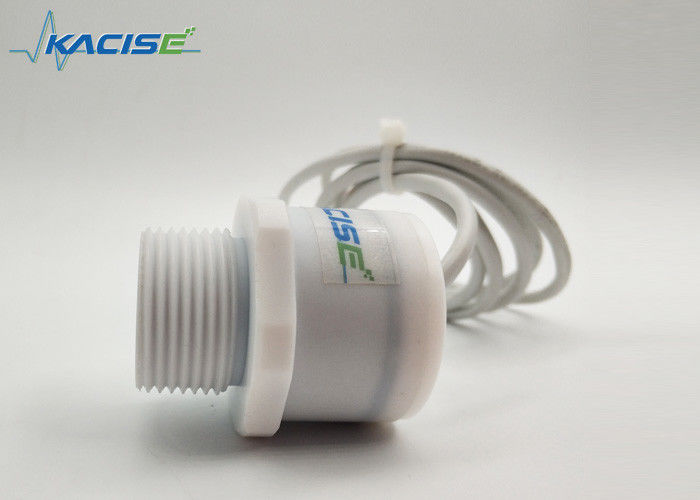 Präzisions-Ultraschall-Level-Sender mit 200 mm-3000 mm Detektionsbereich IP65 und Betriebsspannung 24VDC