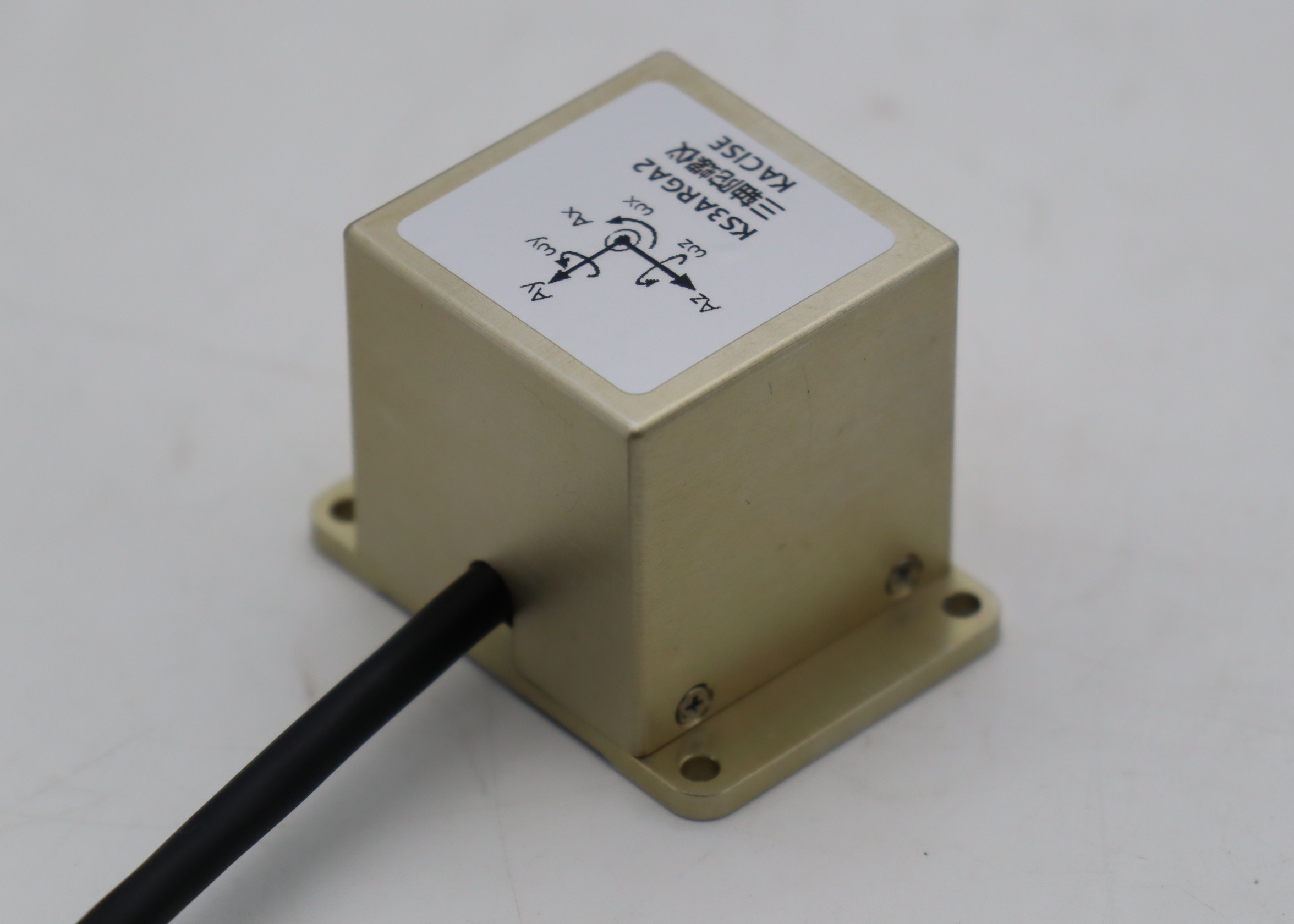 MEMS-Gyroskop-Sensor mit ≤12 (゚/H) Biasstabilität und &lt;0,02 (゚°/S/G) G-Wertempfindlichkeit